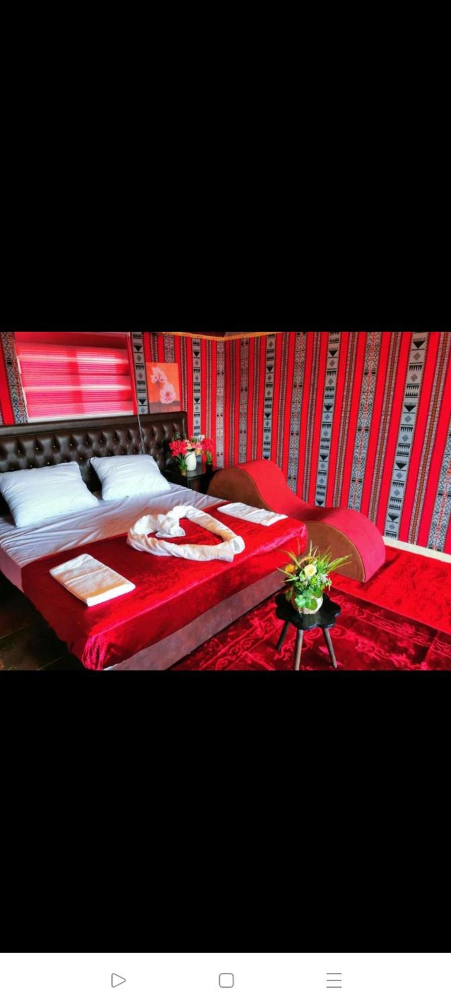 Bed and Breakfast Titanic Camp Wadi Rum Zewnętrze zdjęcie